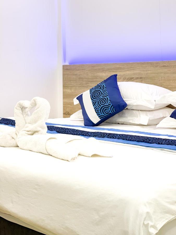 Moodhu Surf House Hotel Himmafushi Eksteriør billede