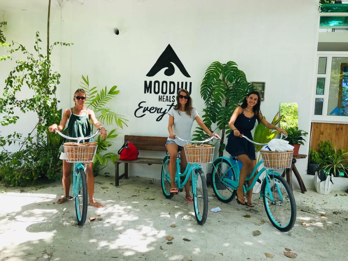 Moodhu Surf House Hotel Himmafushi Eksteriør billede